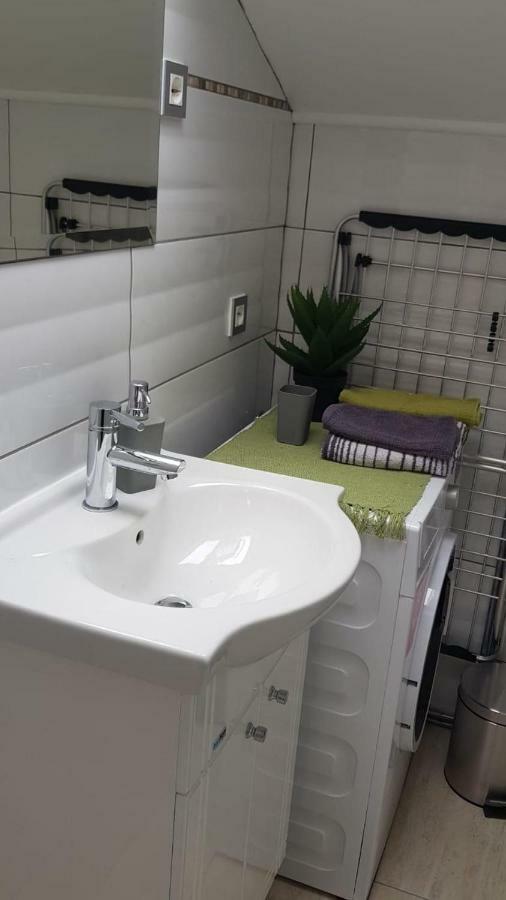 Apartmani Sanja Zaton  외부 사진