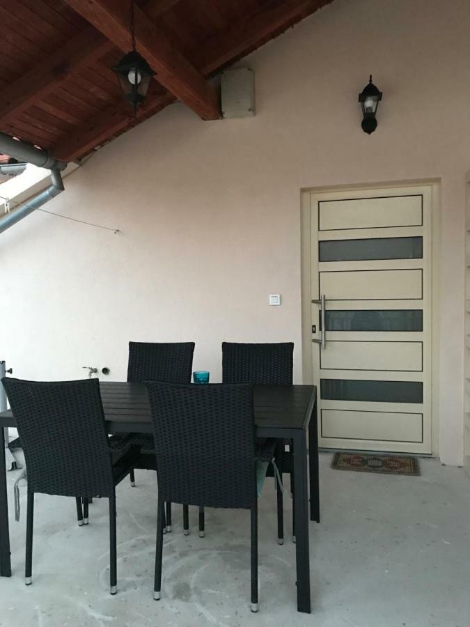 Apartmani Sanja Zaton  외부 사진